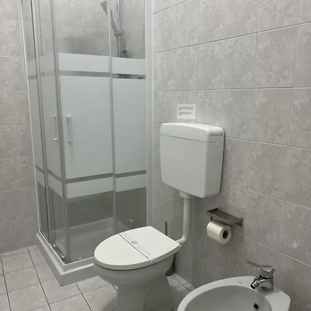 شقة A Due Passi Dal Centro Intero Con Ac E Wifi *